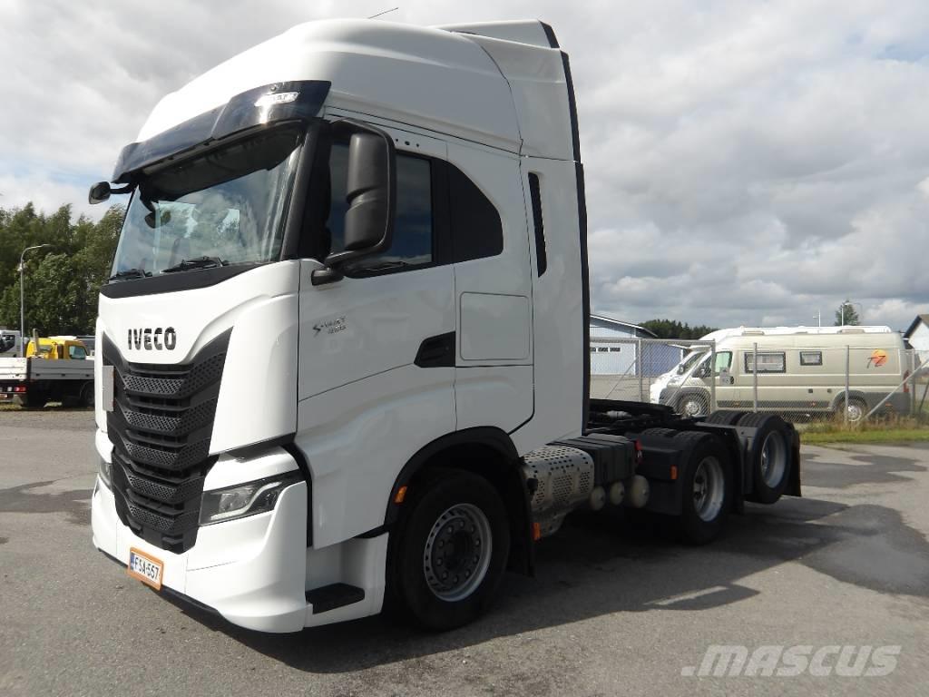 Iveco AS 440 ST Tegljači