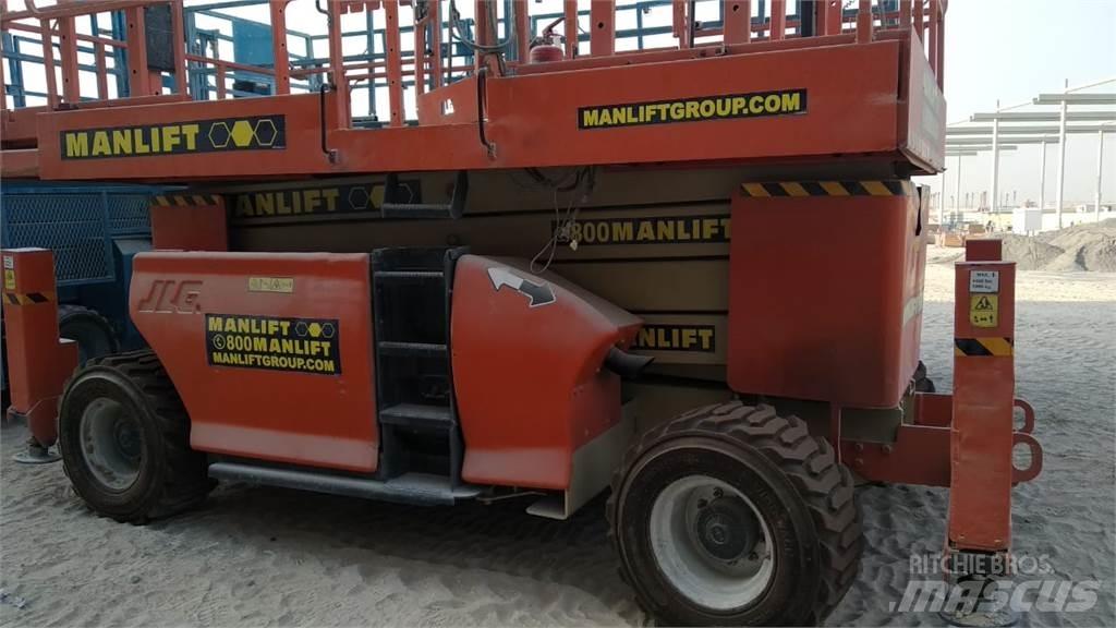 JLG 4394RT Makazaste platforme
