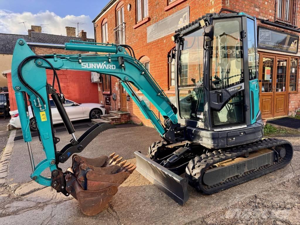 Sunward SWE 25 UF Mini bageri < 7t