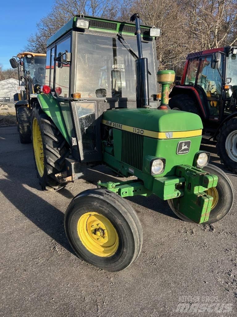 John Deere 1130 Traktori