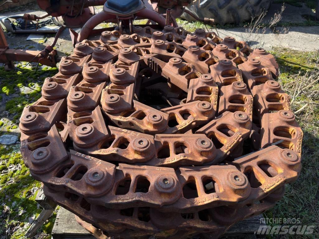 CAT D 6 R Gusenice za građevinarstvo