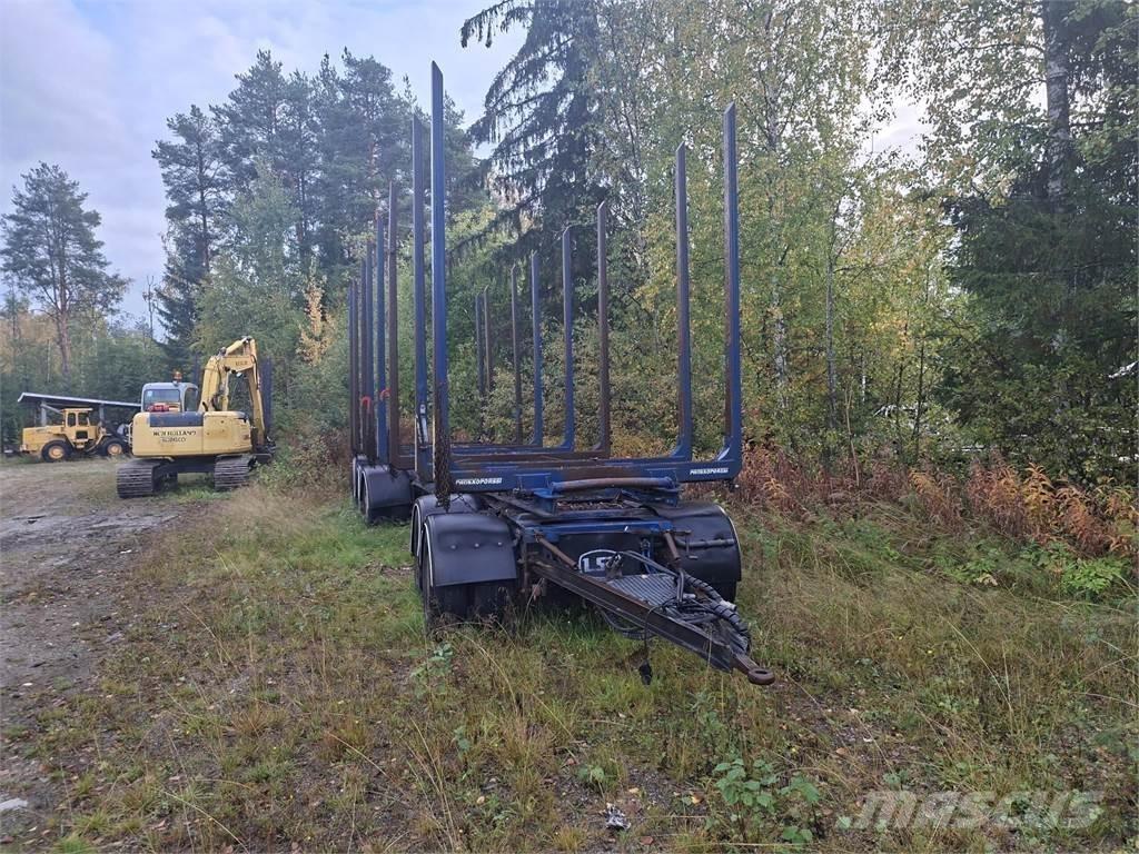 Kome puuperävaunu Prikolice za stabla