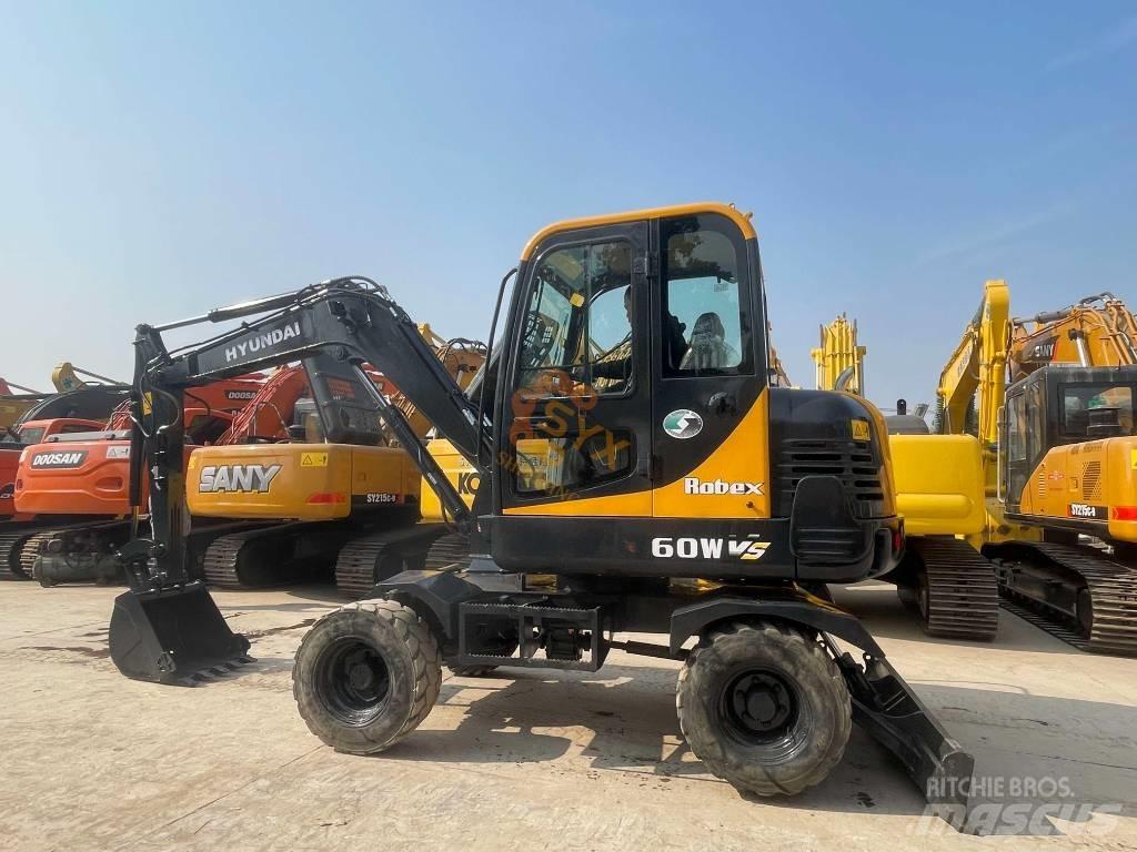 Hyundai 60w Bageri točkaši