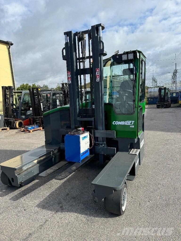 Combilift C4000ET Viljuškari sa 4-stranskim dohvatom