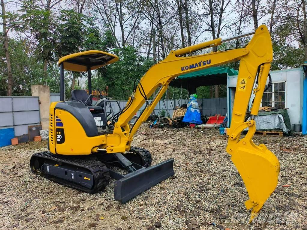Komatsu PC 30 Mini bageri < 7t