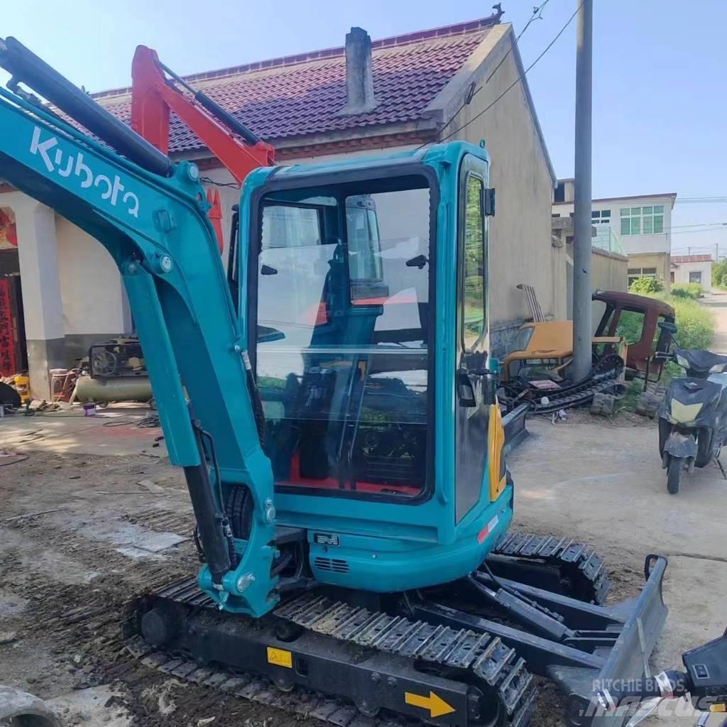 Kubota U 20 Mini bageri < 7t