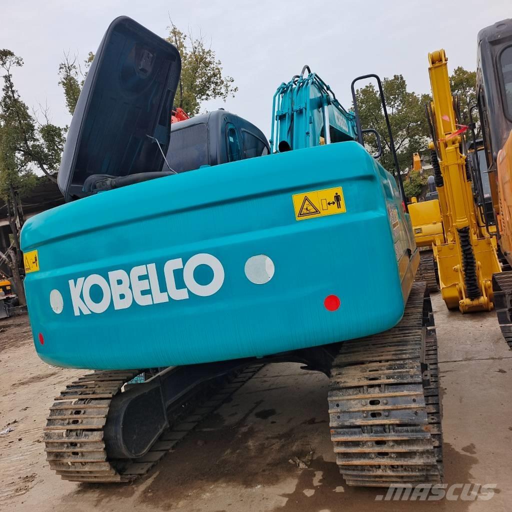 Kobelco SK140 Bageri guseničari