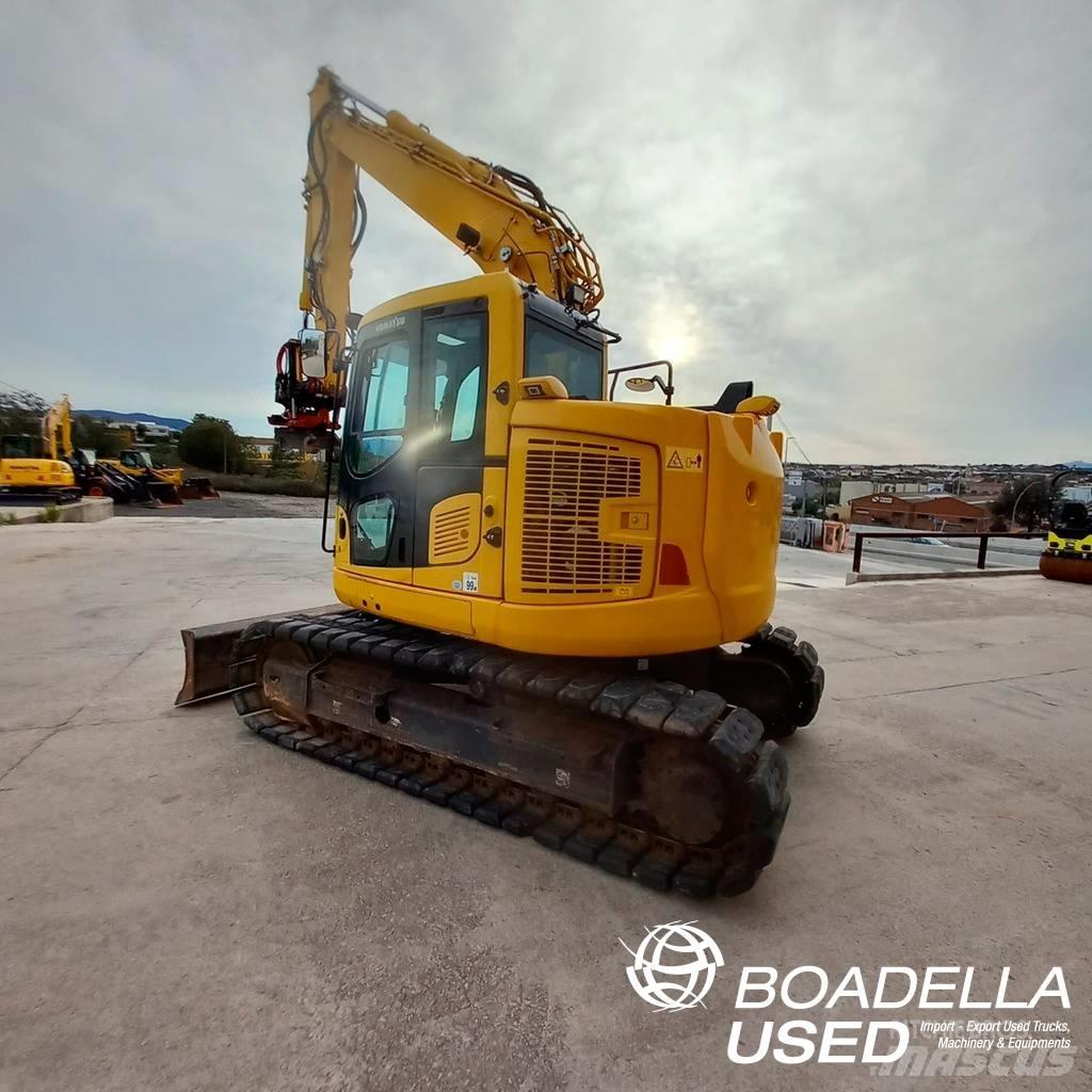 Komatsu PC 138 US Bageri guseničari