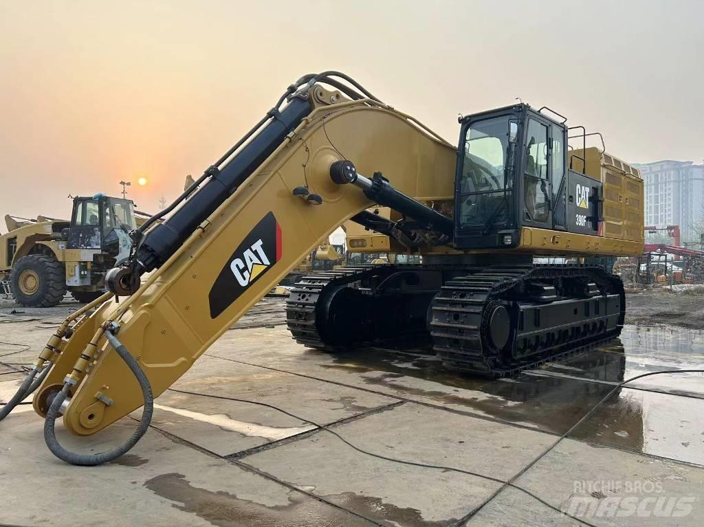 CAT 2020 CAT 390F Bageri točkaši