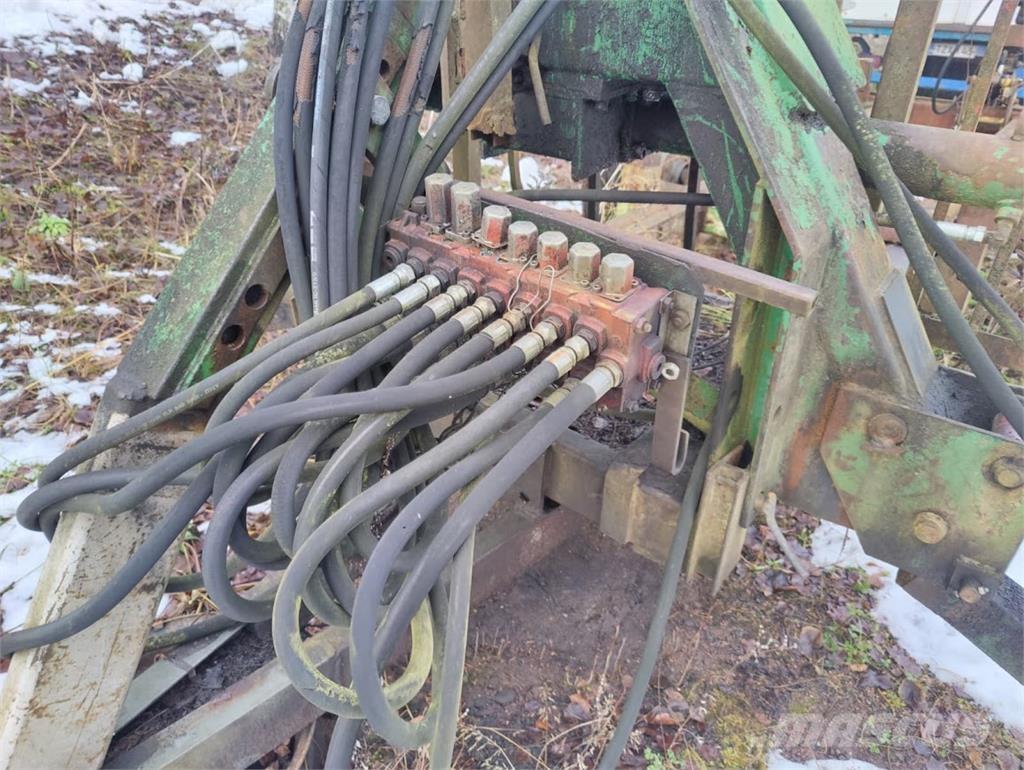  Kornos 2010 Šumske prikolice