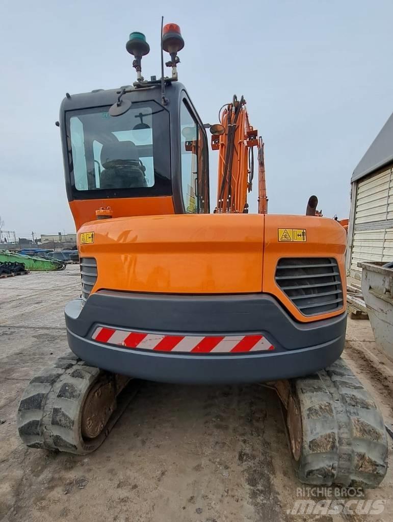 Doosan DX 85 R-3 Midi bageri 7t – 12t