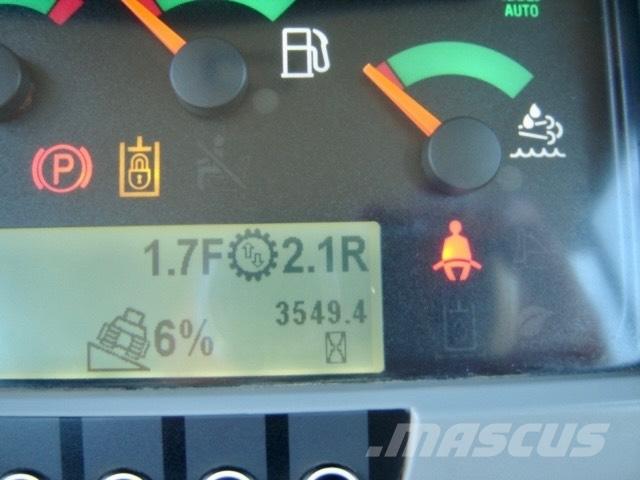 CAT D 4 K 2 XL Bageri guseničari