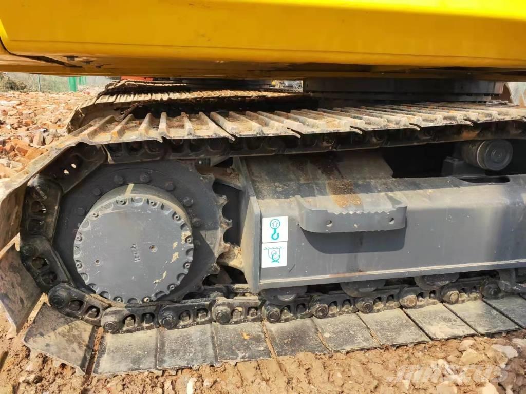 Komatsu PC 130 Bageri guseničari
