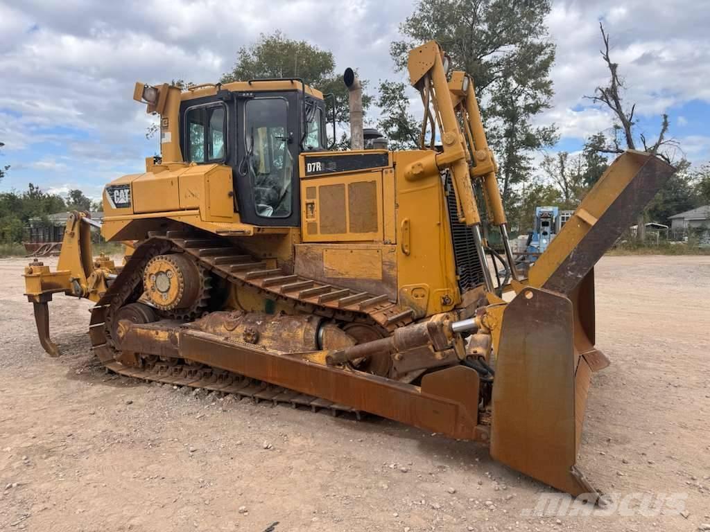 CAT D 7 R XR II Buldožeri guseničari