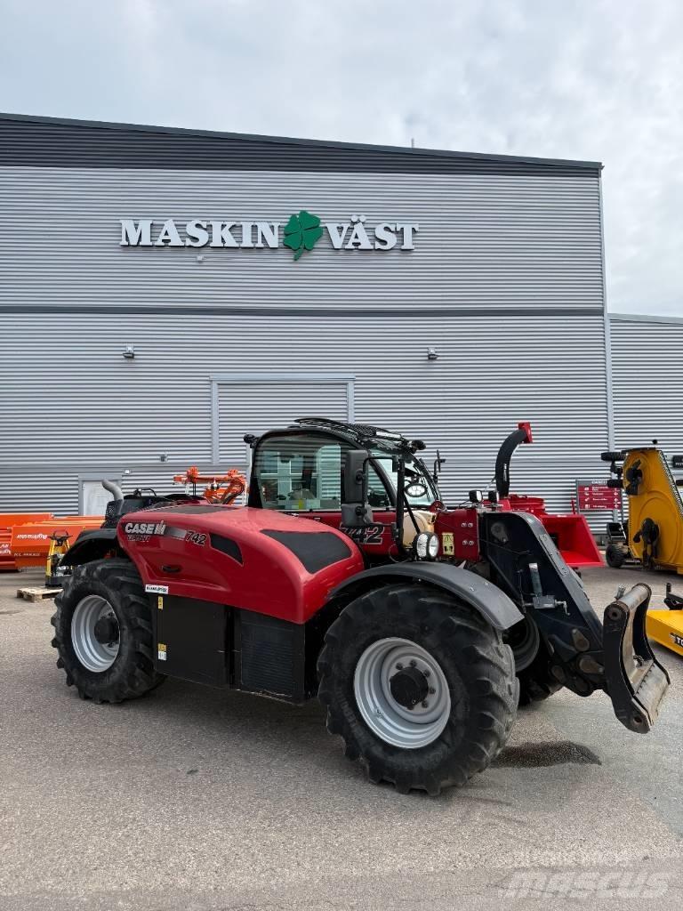 Case IH Farmlift 742 Teleskopski viljuškari