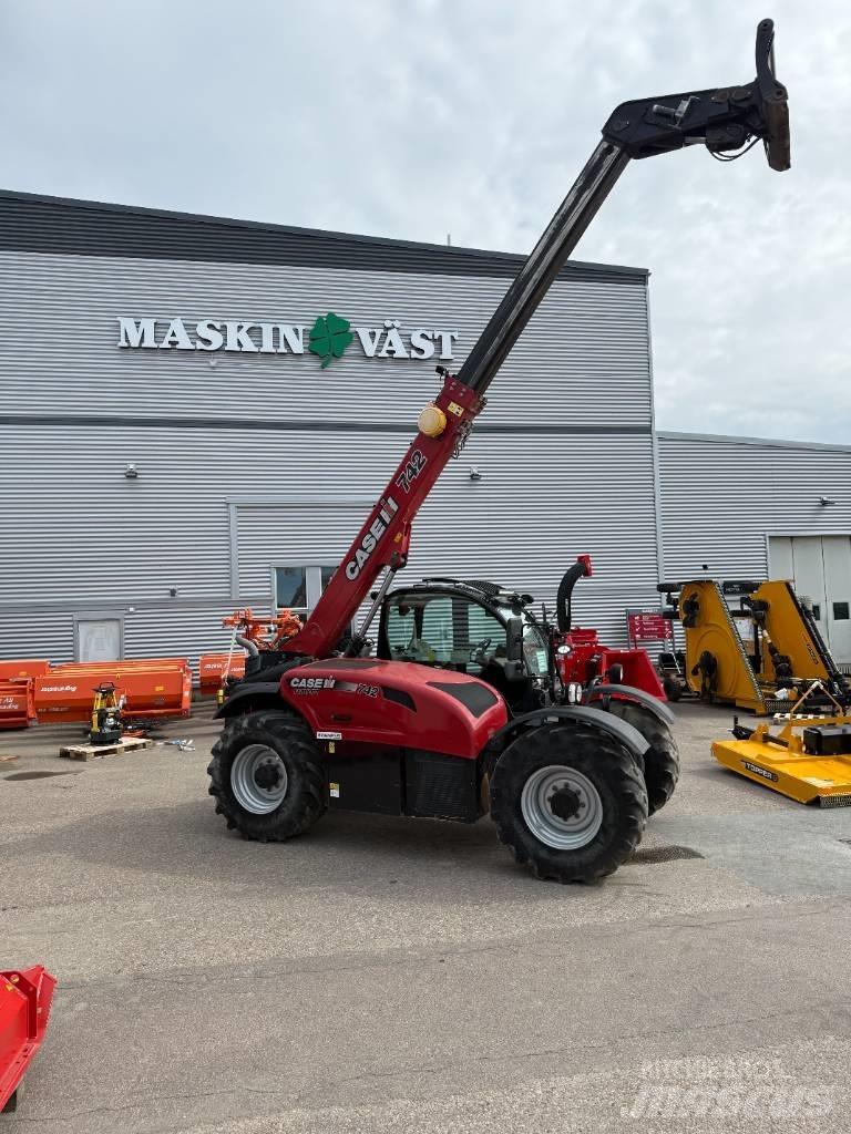Case IH Farmlift 742 Teleskopski viljuškari