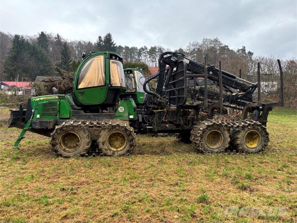John Deere 1010 E Forvarderi