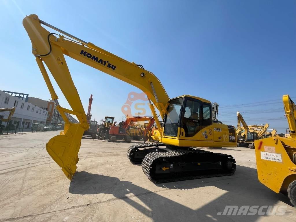 Komatsu PC 200-7 Bageri guseničari