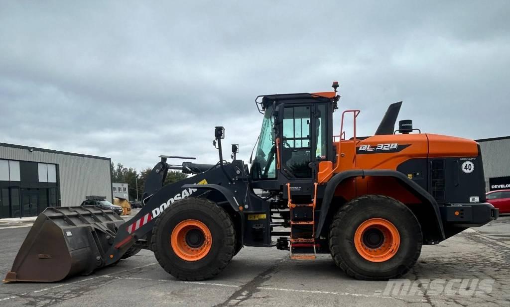 Doosan DL 320-7 Utovarivači na točkove