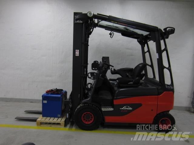 Linde E25R Električni viljuškari