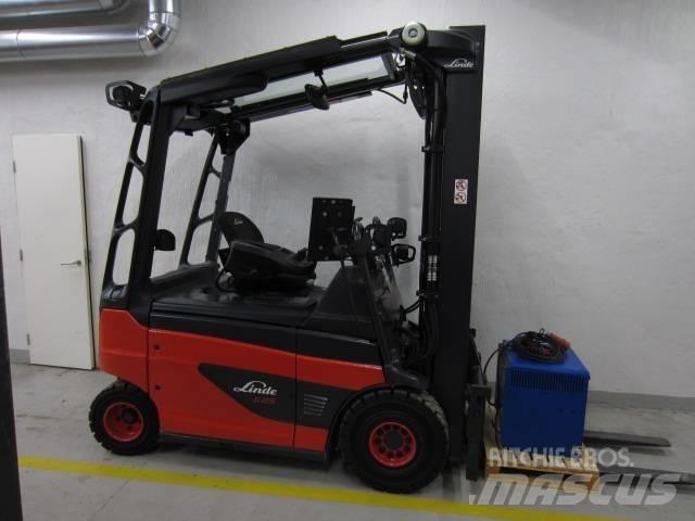 Linde E25R Električni viljuškari
