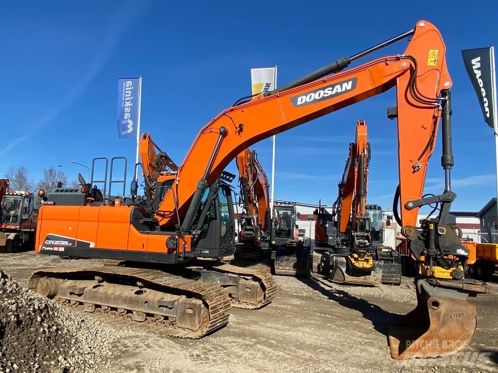 Doosan DX 235 LC-5 Bageri guseničari