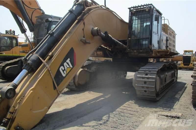 CAT 390FL Mini bageri < 7t