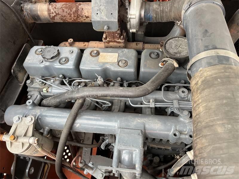 Doosan 300 Bageri guseničari
