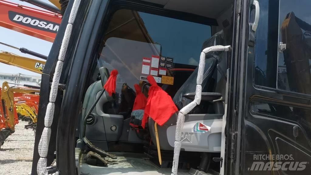 CAT 320 Bageri guseničari