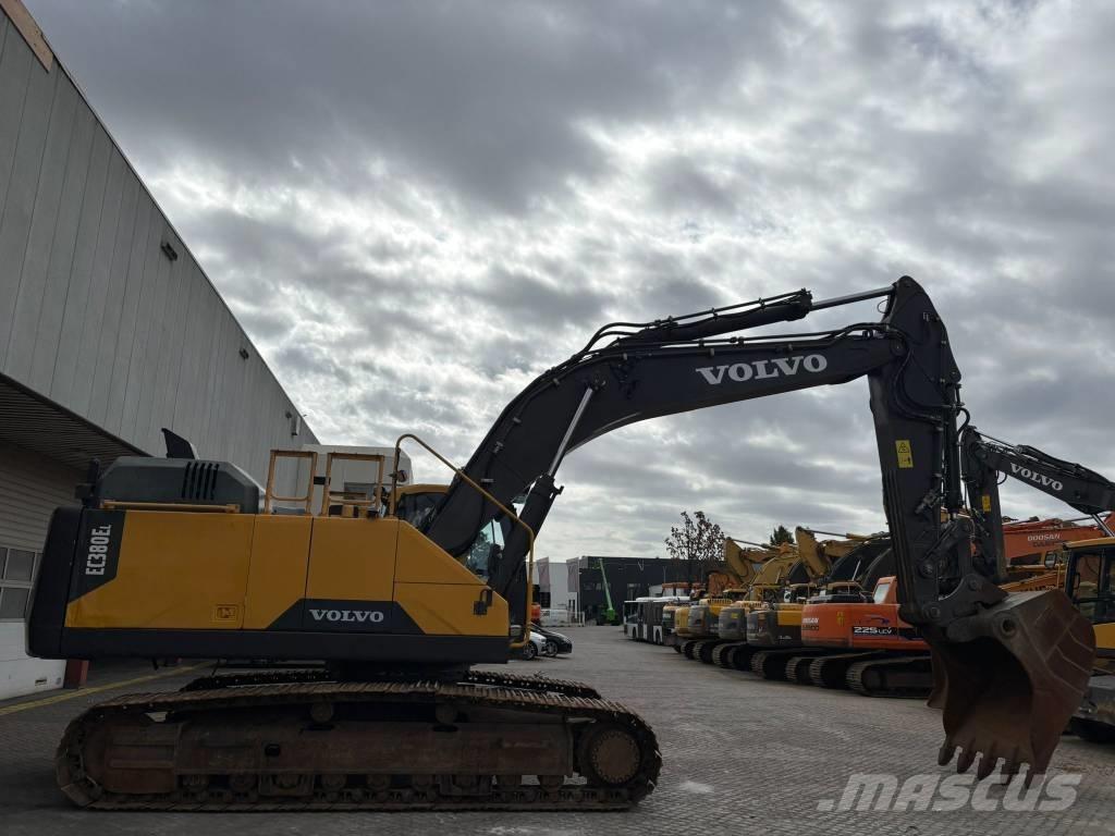 Volvo EC 380 EL Bageri guseničari