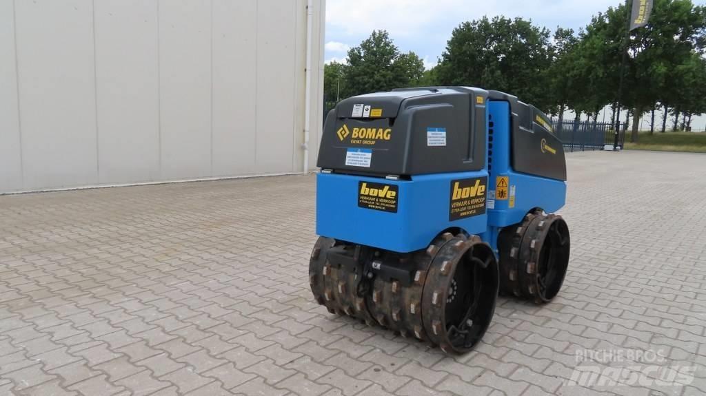 Bomag BMP 8500 Valjci sa duplim bubnjem