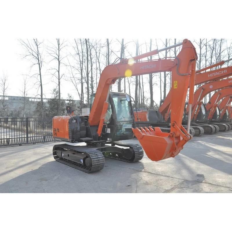 Hitachi ZX 70 Midi bageri 7t – 12t