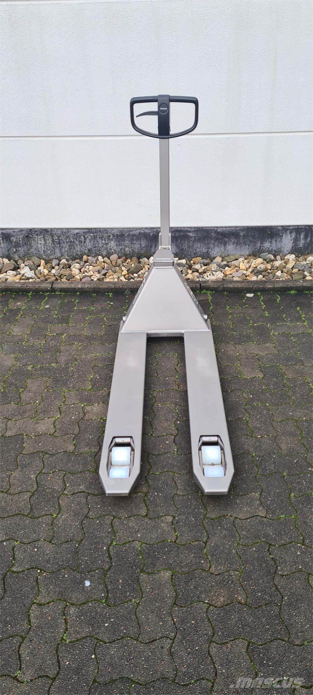 BT LHM 200ST Ručni paletar