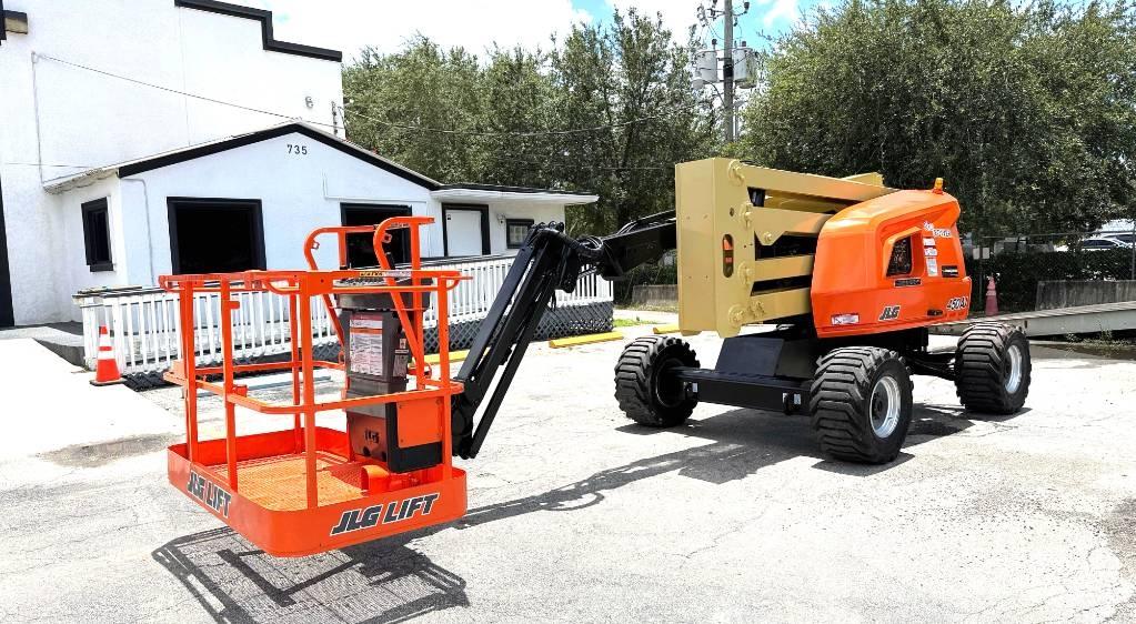 JLG 450 AJ Zglobne podizne platforme