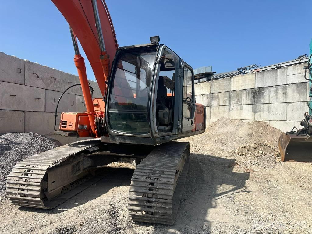 Fiat-Hitachi EX 215 Bageri guseničari