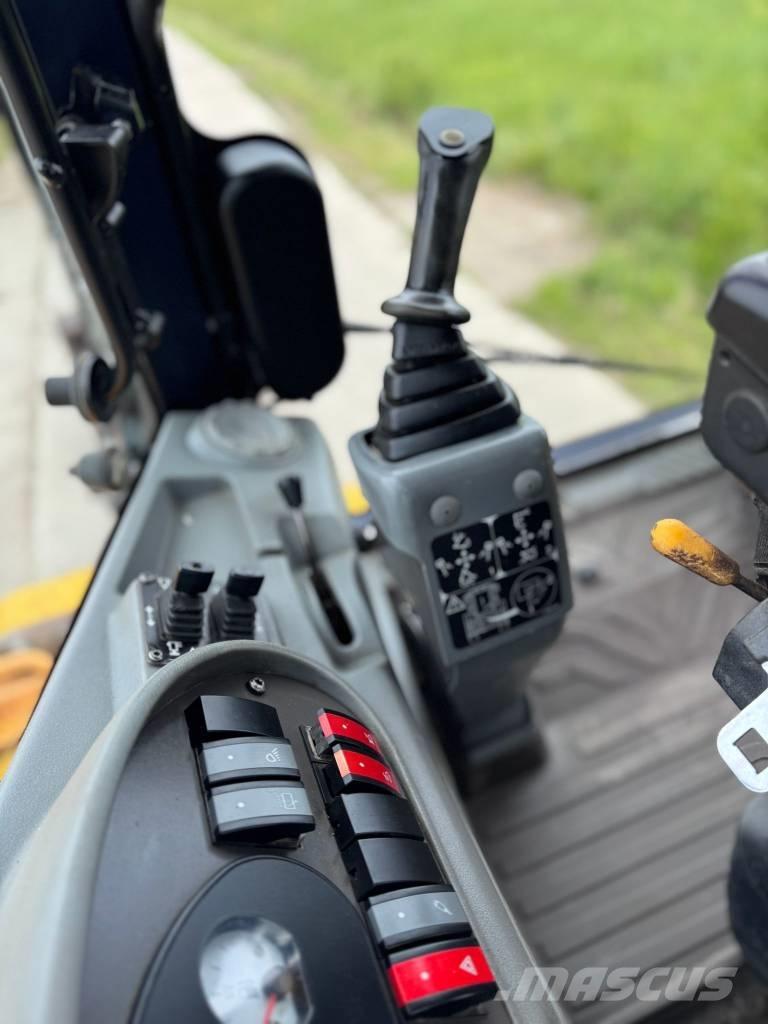 Volvo BL 71, JOYSTICK Rovokopači