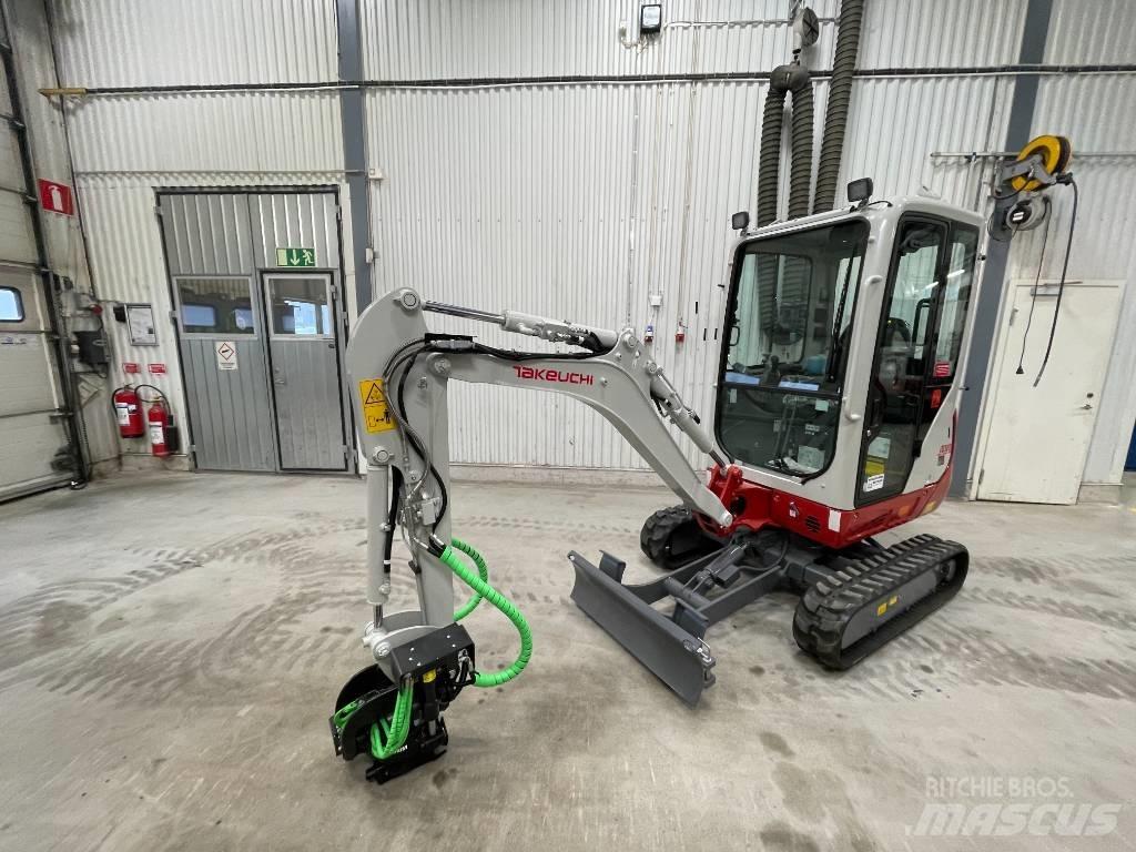 Takeuchi TB 320 Mini bageri < 7t