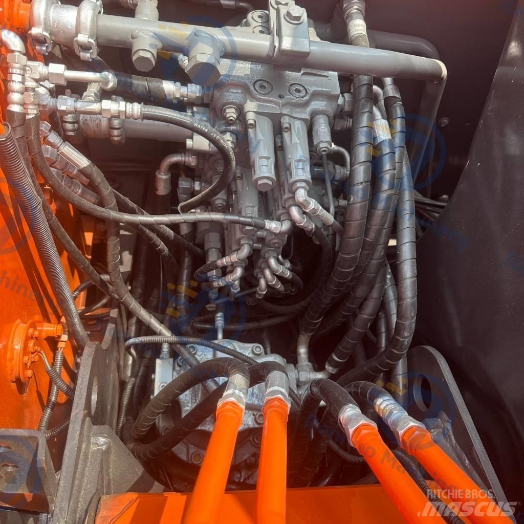 Hitachi ZX70 Bageri guseničari