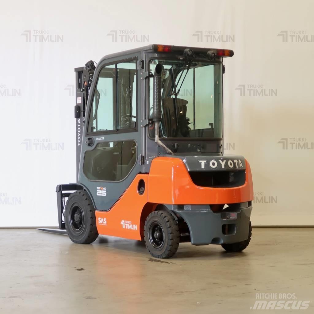 Toyota 52-8FDF25 Dizelski viljuškari
