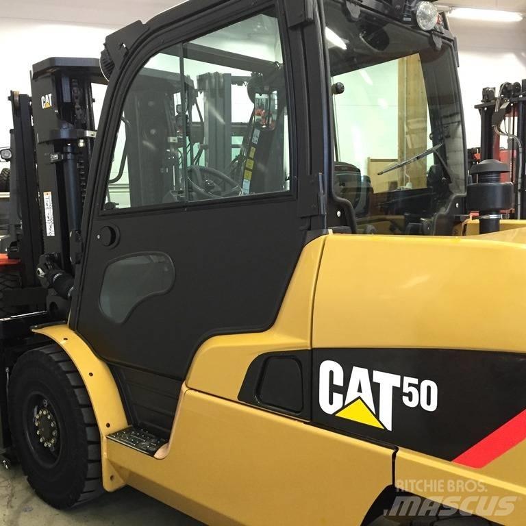 CAT DP 50 N Dizelski viljuškari