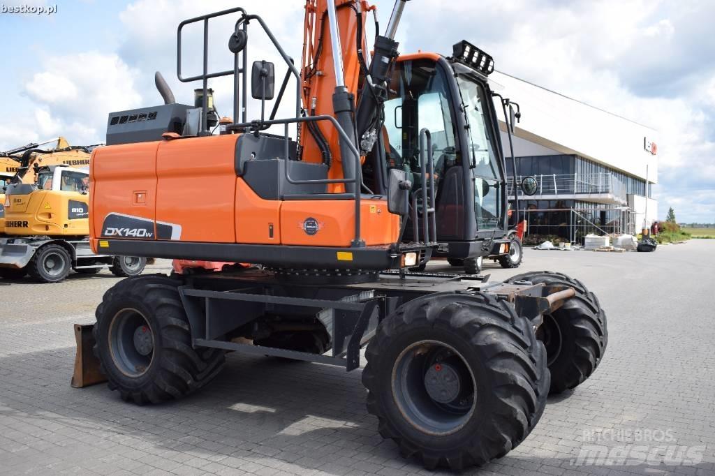 Doosan DX 140 W-5 Bageri točkaši