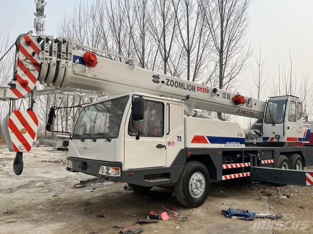 Zoomlion QY25V Polovne dizalice za sve terene