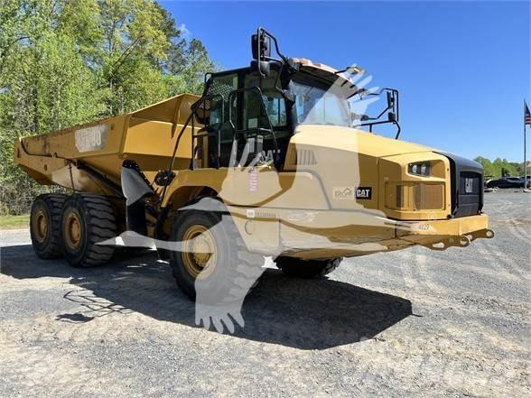 CAT 730 Zglobni damperi