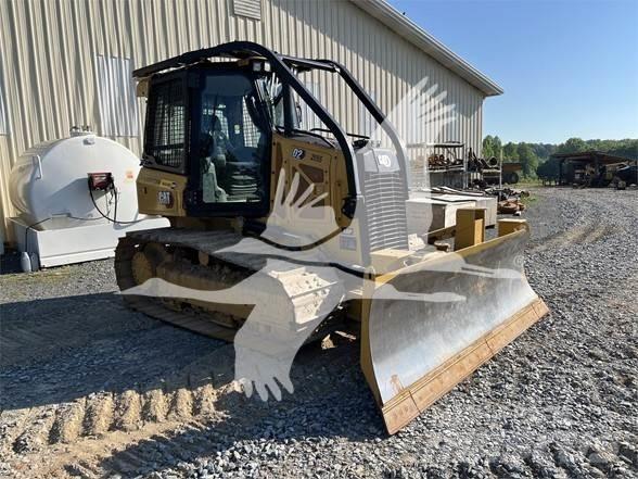 CAT D2 LGP Buldožeri guseničari