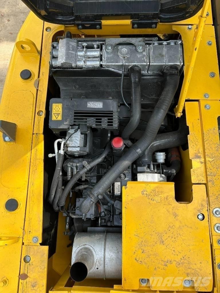 Komatsu PC 130 Bageri guseničari