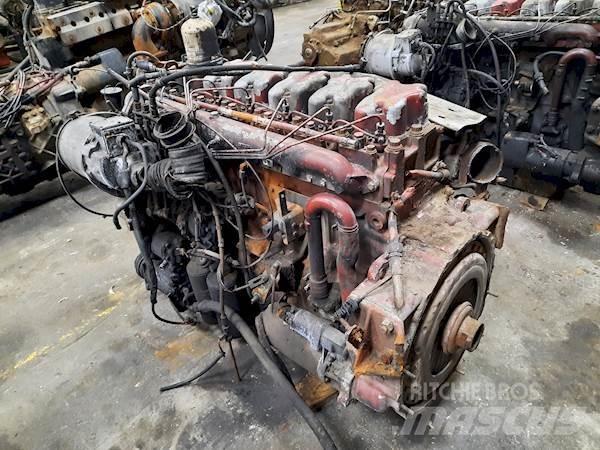 Renault 6 CILINDER Kargo motori