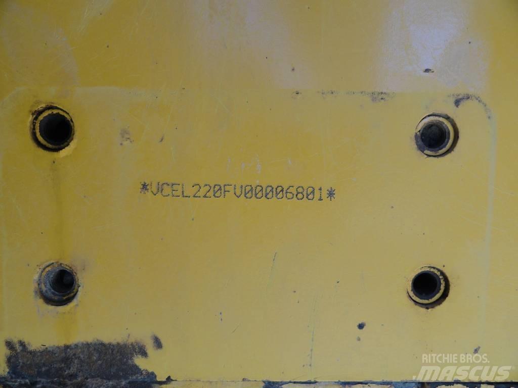 Volvo L 220 F Utovarivači na točkove