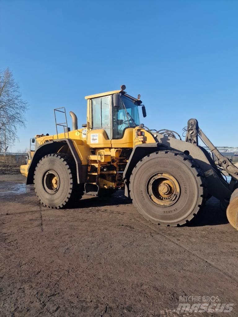 Volvo L 220 F Utovarivači na točkove
