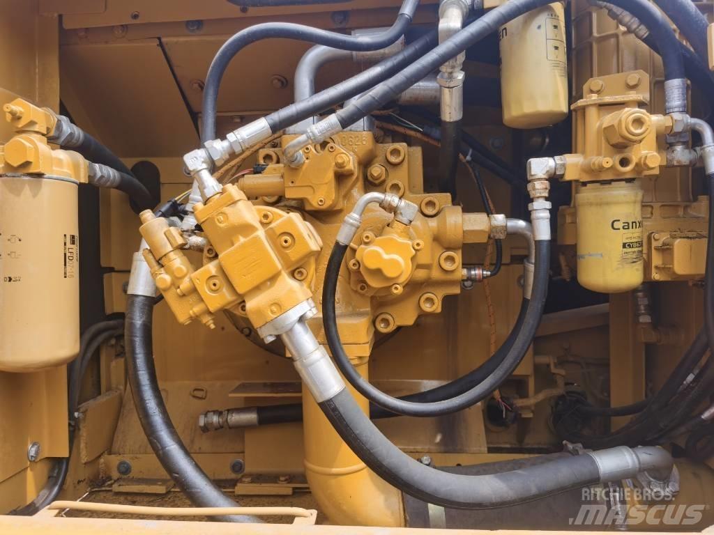 CAT 336 D2 Bageri guseničari