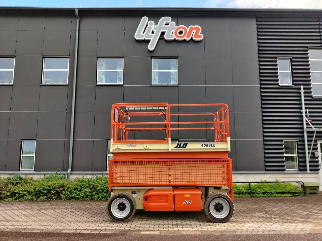 JLG 4069 LE Saxlift Makazaste platforme